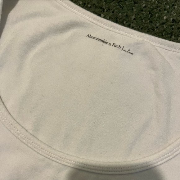 Abercrombie and Fitch Long-Sleeve Cotton Seamless Fabric Scoopneck Bodysuit - Picture 4 of 4